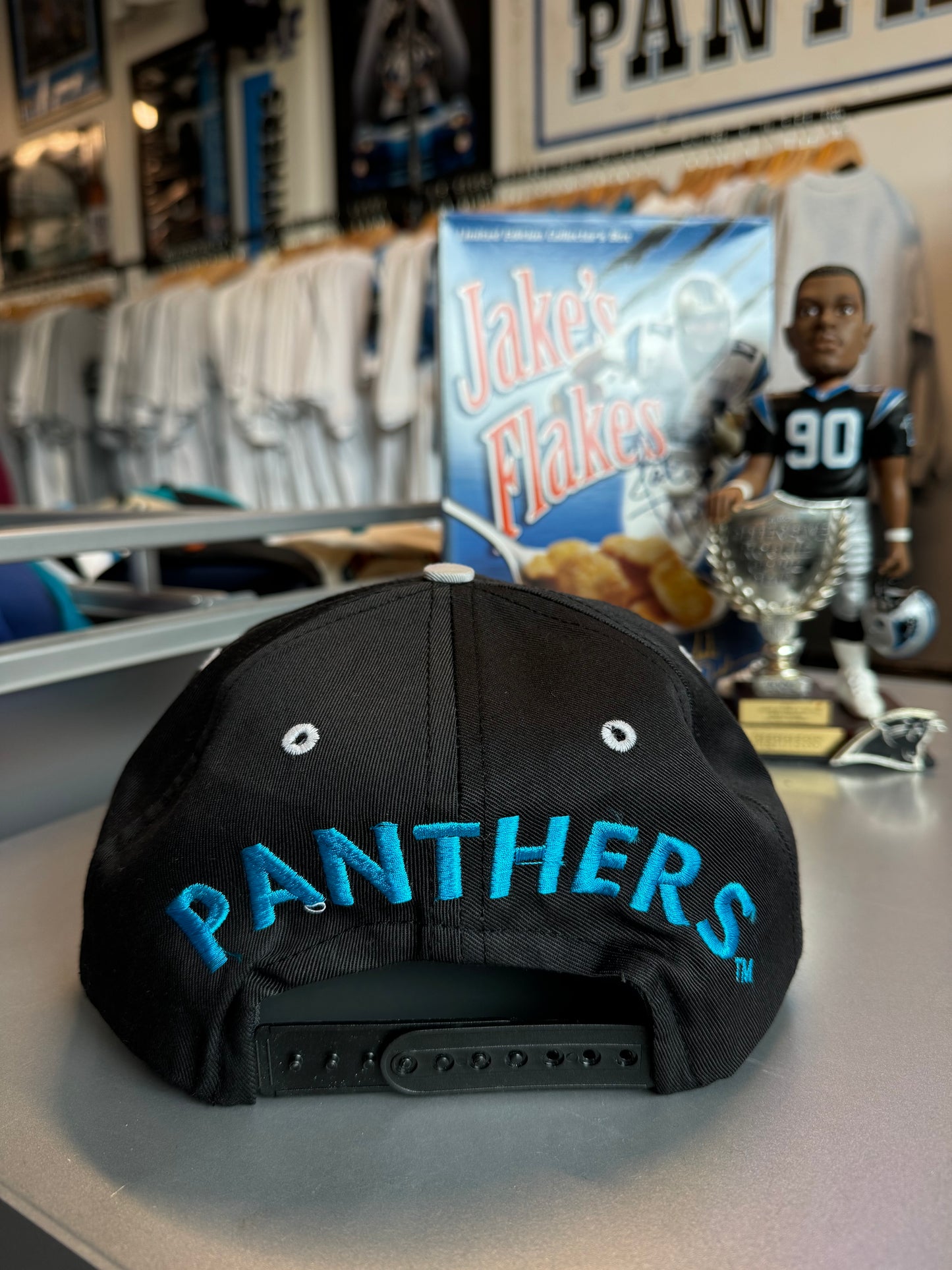 90’s Carolina Panthers Vintage Black Big Logo Spellout NFL Snapback Hat (OSFA)