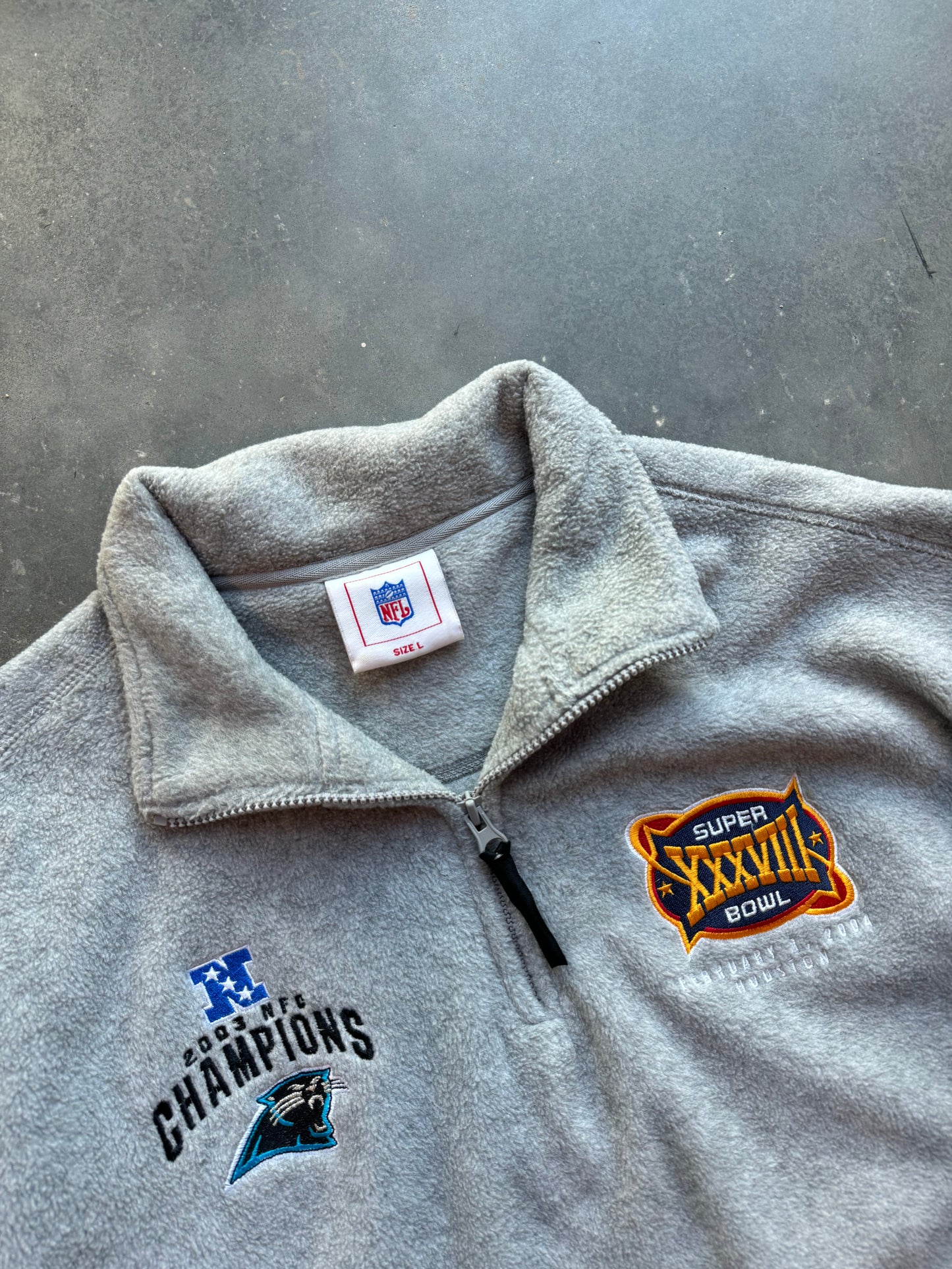 2004 Carolina Panthers Super Bowl XXXVIII Vintage Grey Fleece Half Zip NFL Pullover (Large)