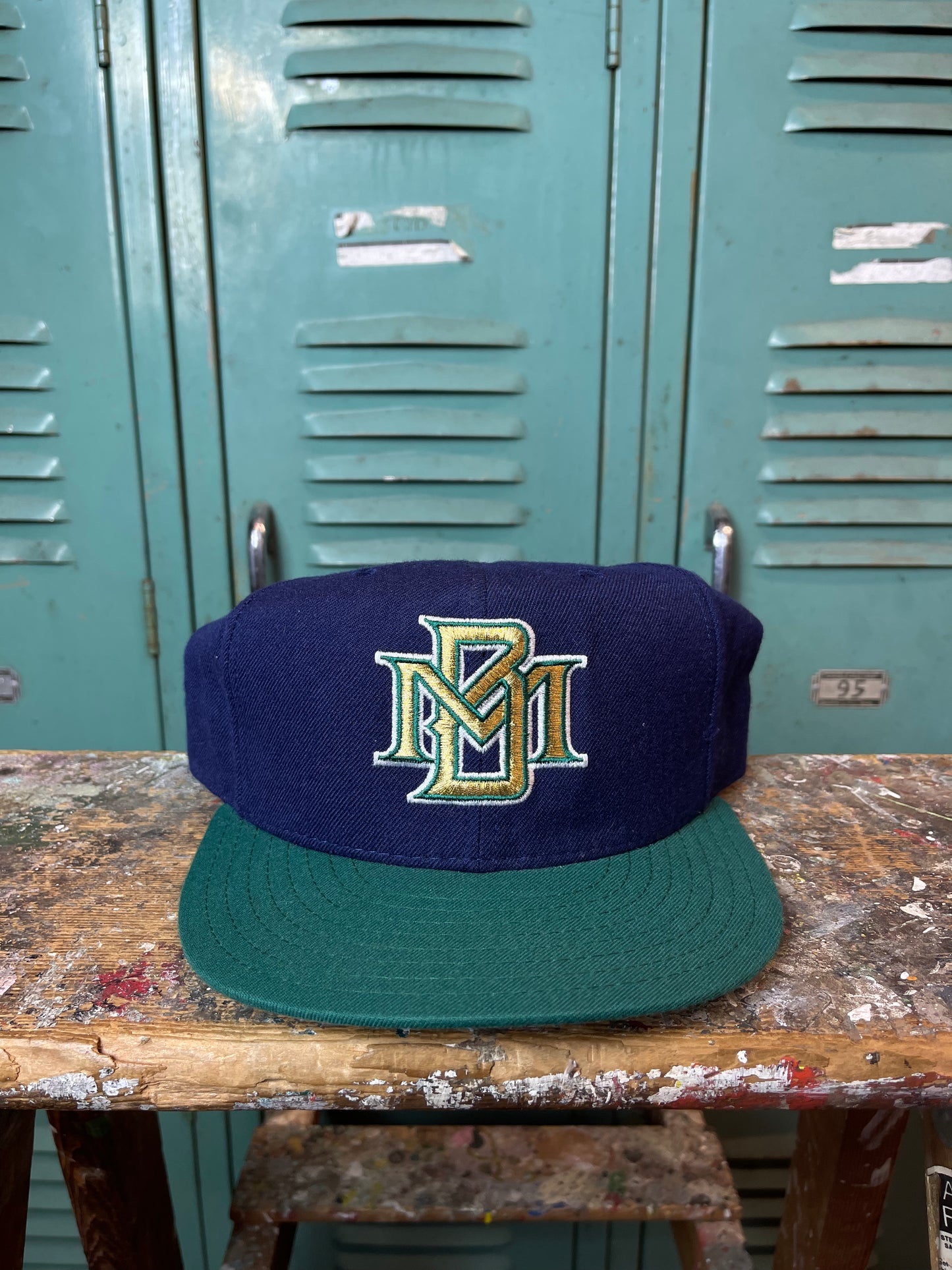 90’s Milwaukee Brewers Vintage New Era Wool MLB Fitted Hat - Deadstock (7 1/8)