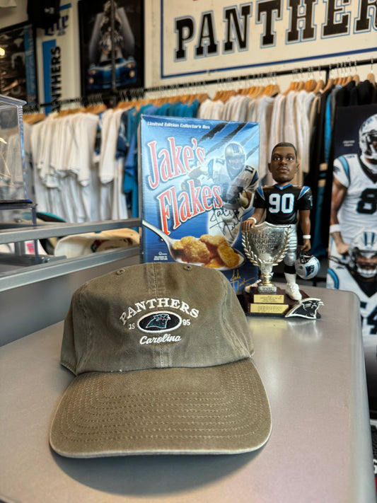 00’s Carolina Panthers Vintage Khaki Oval Logo NFL Strapback Hat (OSFA)