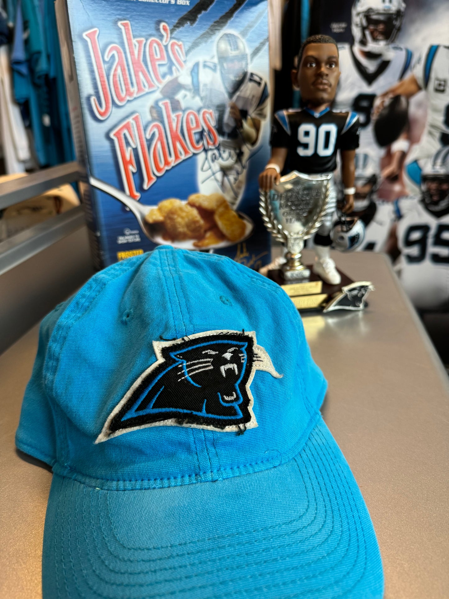 00’s Carolina Panthers Vintage Electric Blue Distressed Logo Fitted NFL Hat (L/XL)