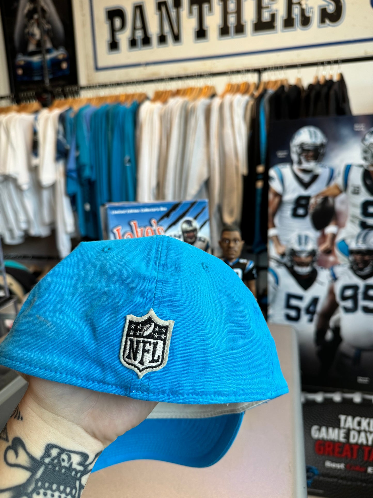 00’s Carolina Panthers Vintage Electric Blue Distressed Logo Fitted NFL Hat (L/XL)