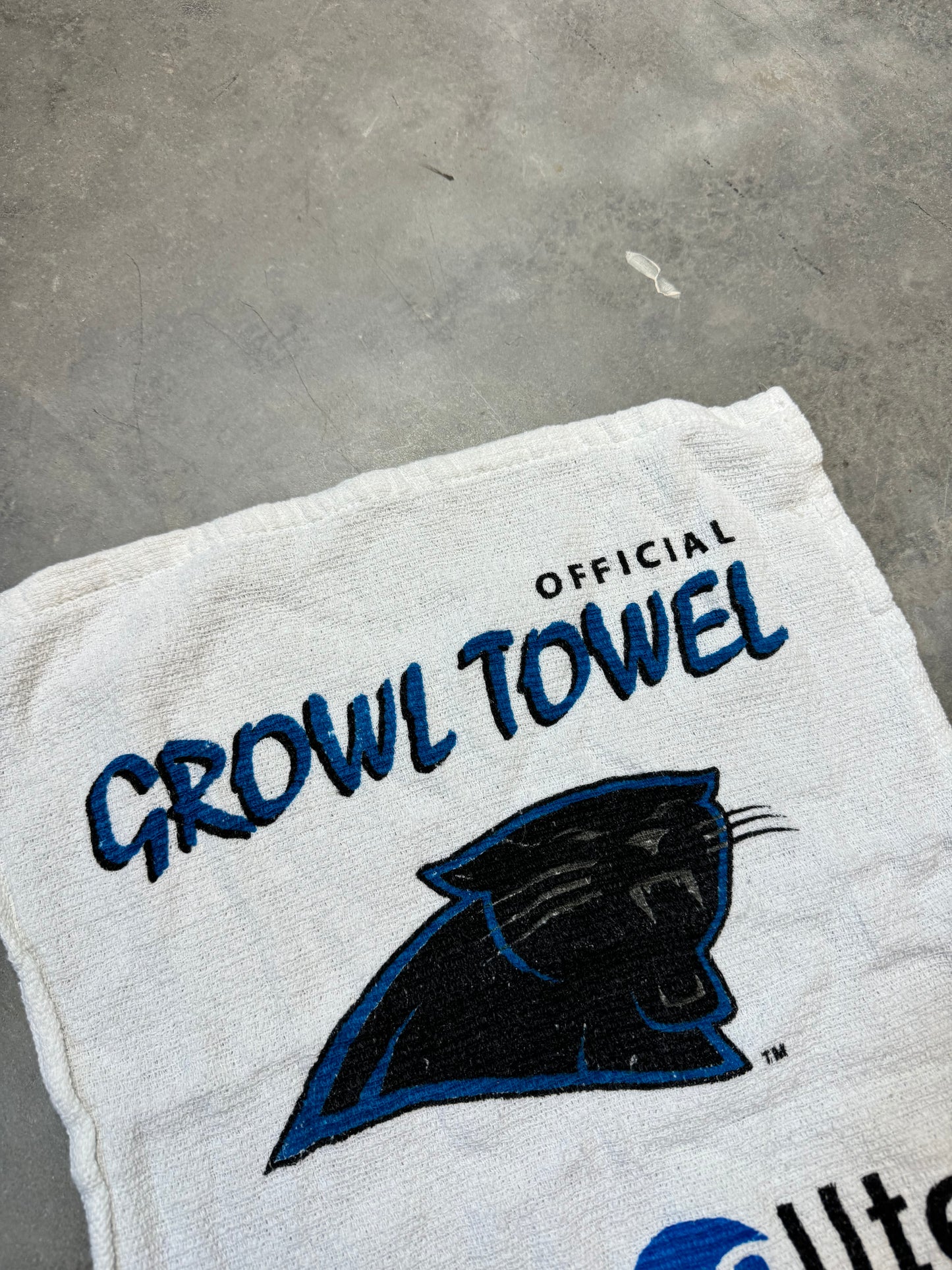 90’s Carolina Panthers x Alltel Growl Towel Vintage White Cotton Display