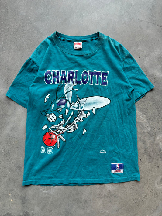 90’s Charlotte Hornets Vintage Nutmeg Mills Hugo Breakthrough NBA Tee (Large)