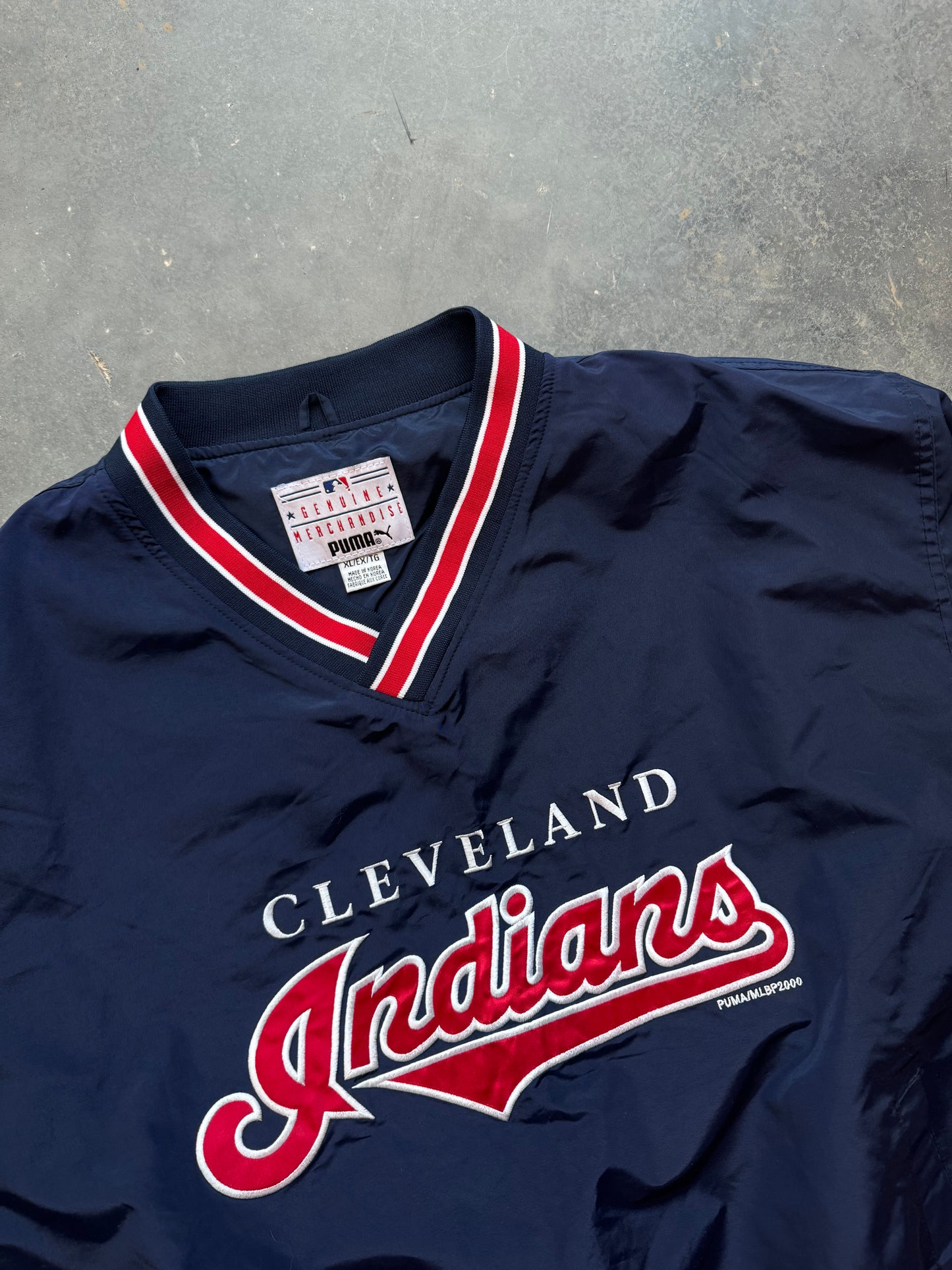 2000 Cleveland Indians Vintage Navy Puma Script Nylon MLB Pullover (XL)