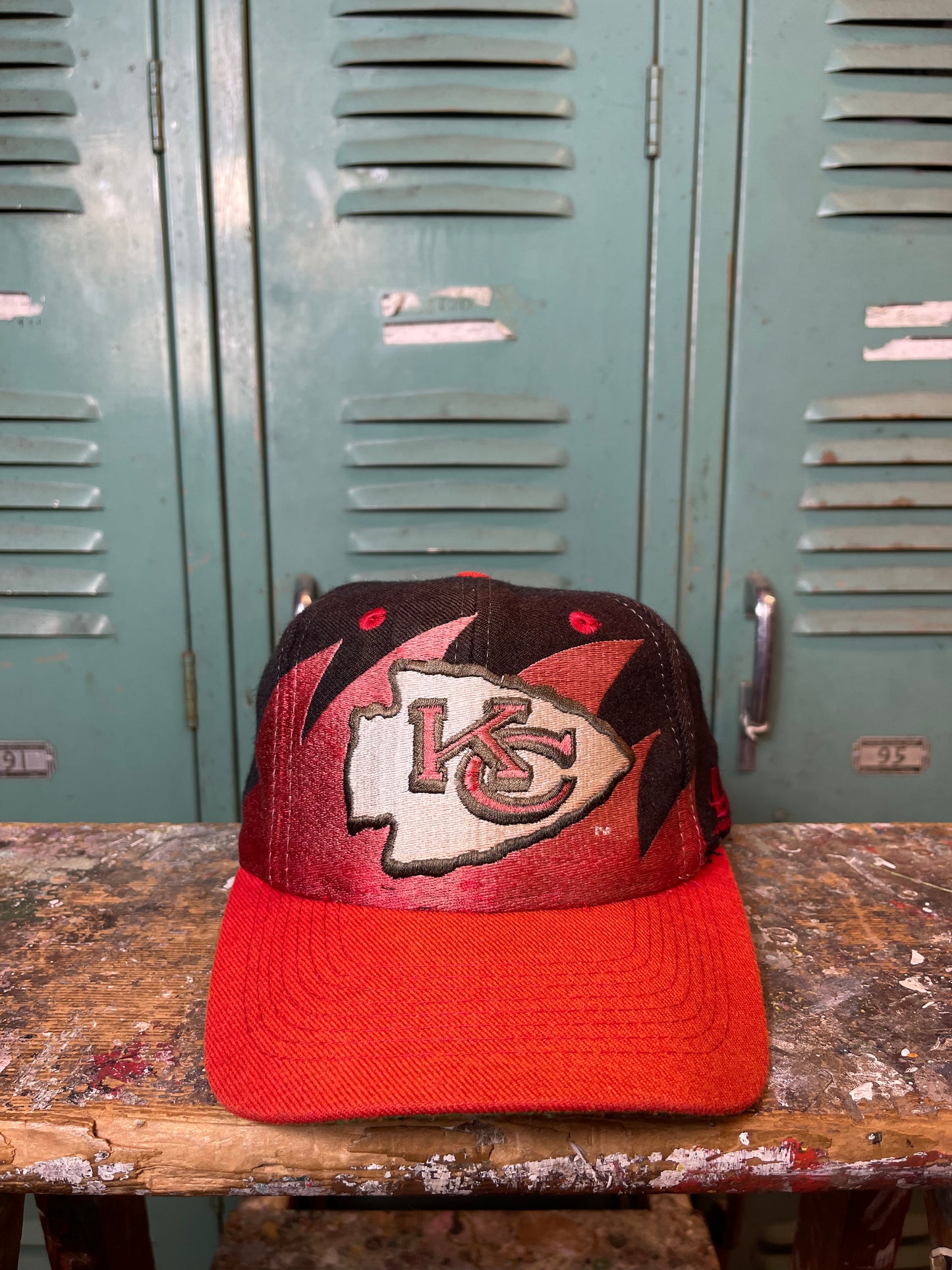 90 s Kansas City Chiefs Vintage Logo Athletic Sharktooth Wool NFL Snap Locker Room CLT
