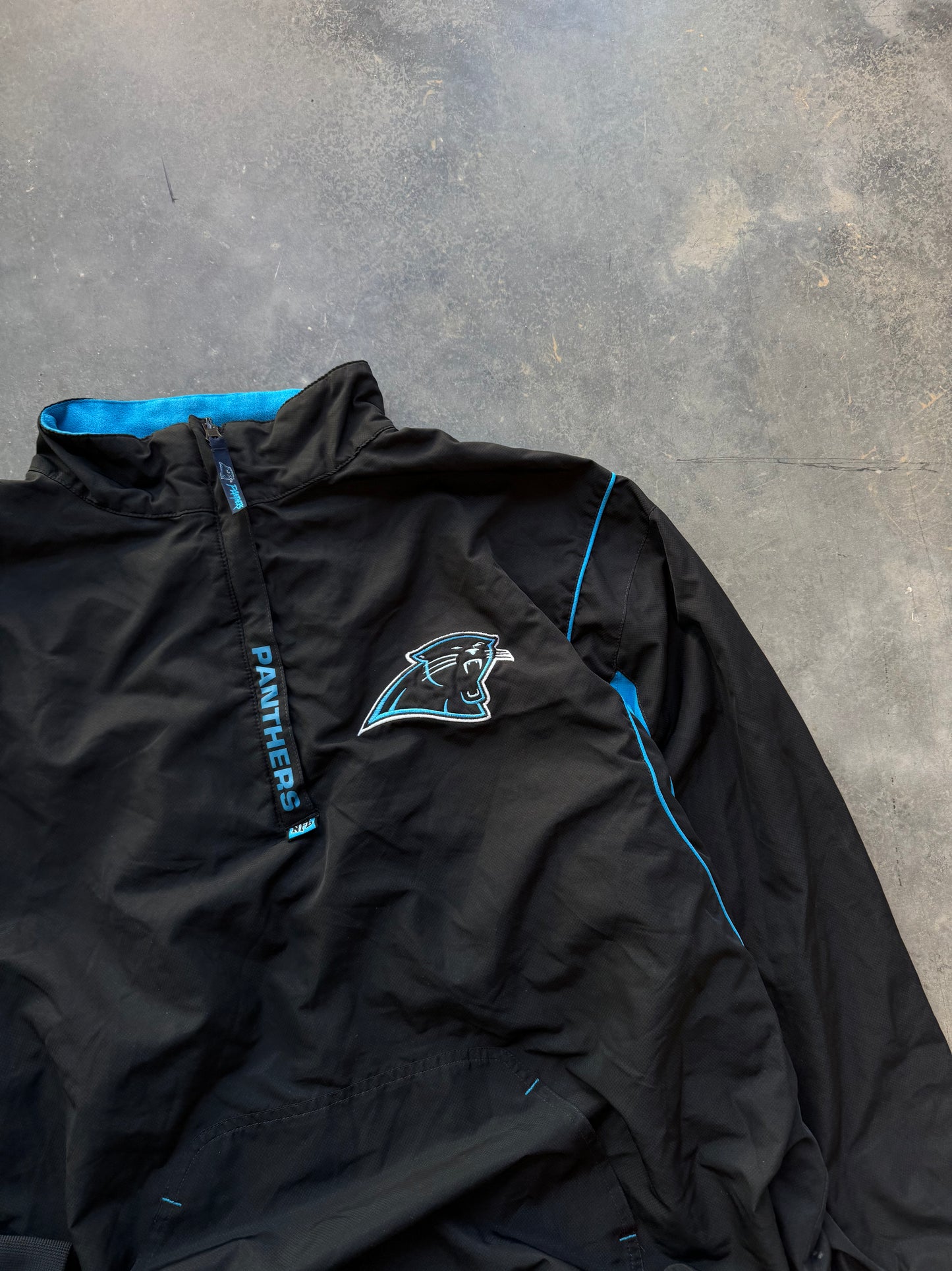 2006 Carolina Panthers Vintage Reversible Nylon/Fleece NFL Pullover (XL)