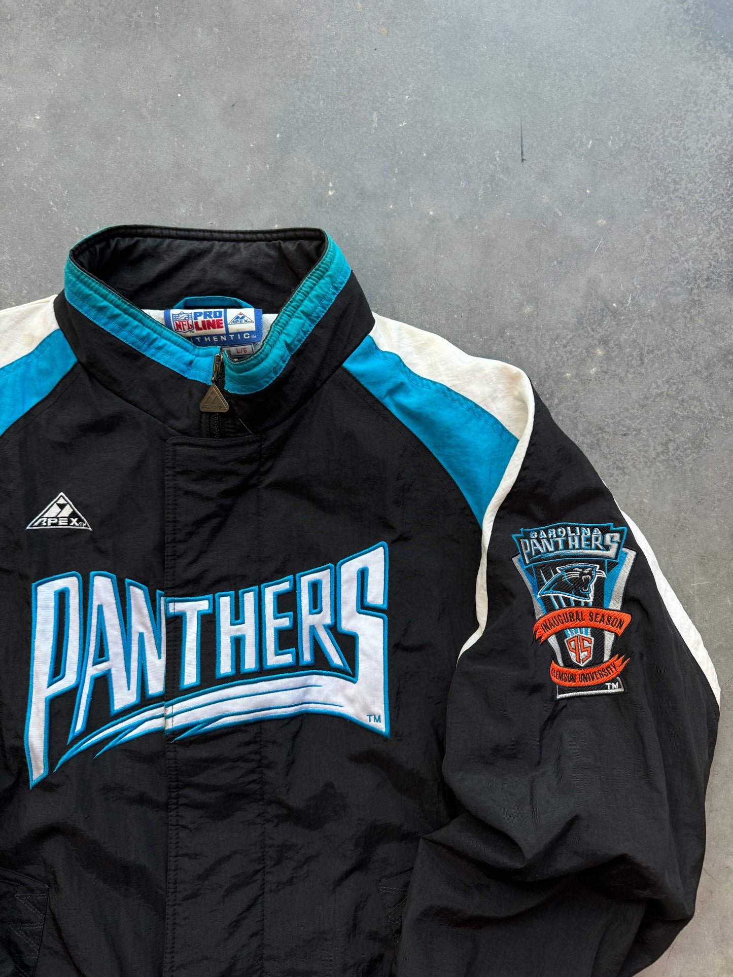 1995 Carolina Panthers Vintage Apex One Inaugural Season NFL Windbreaker Jacket (XL)