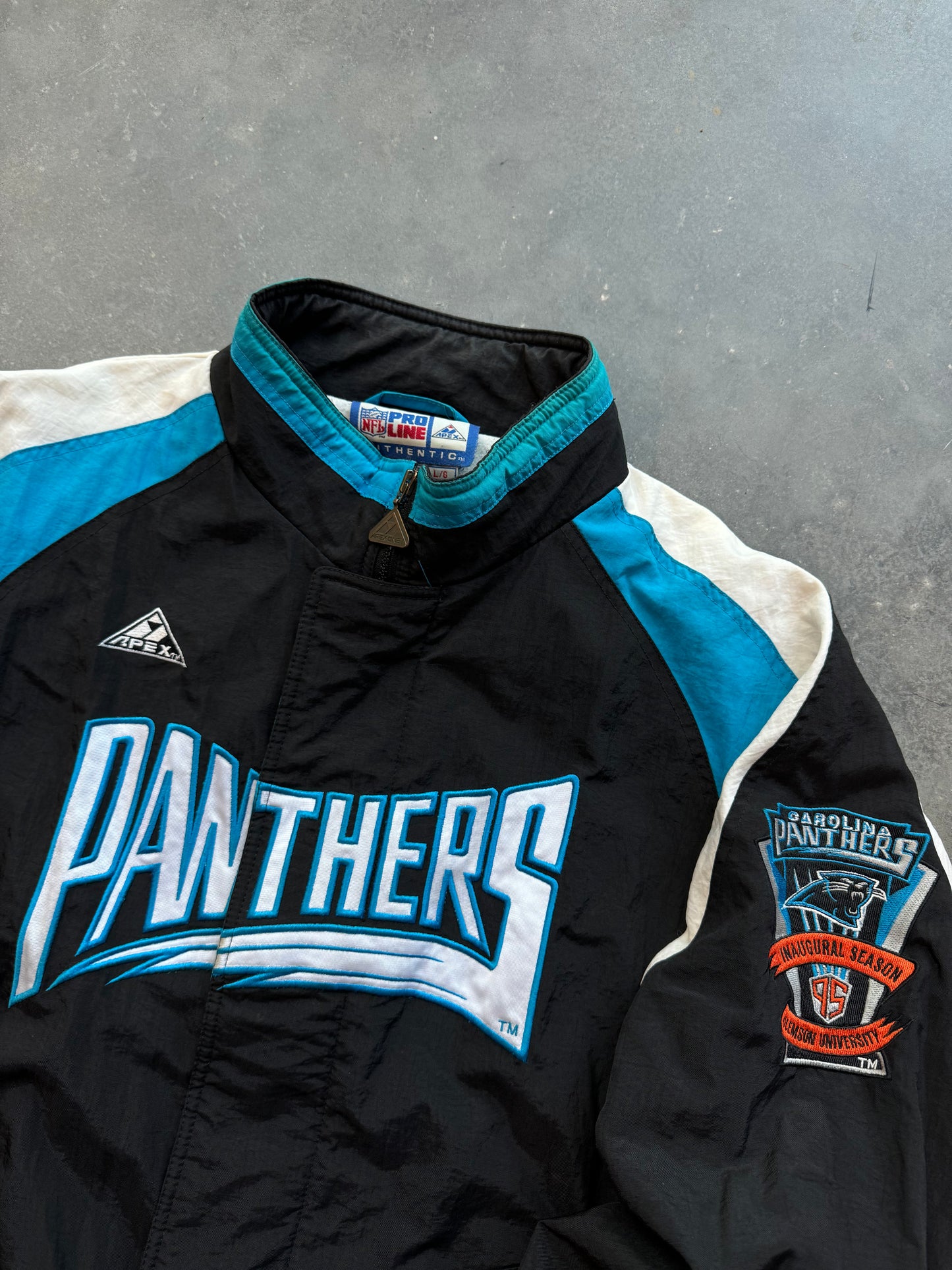 1995 Carolina Panthers Vintage Apex One Inaugural Season NFL Windbreaker Jacket (XL)