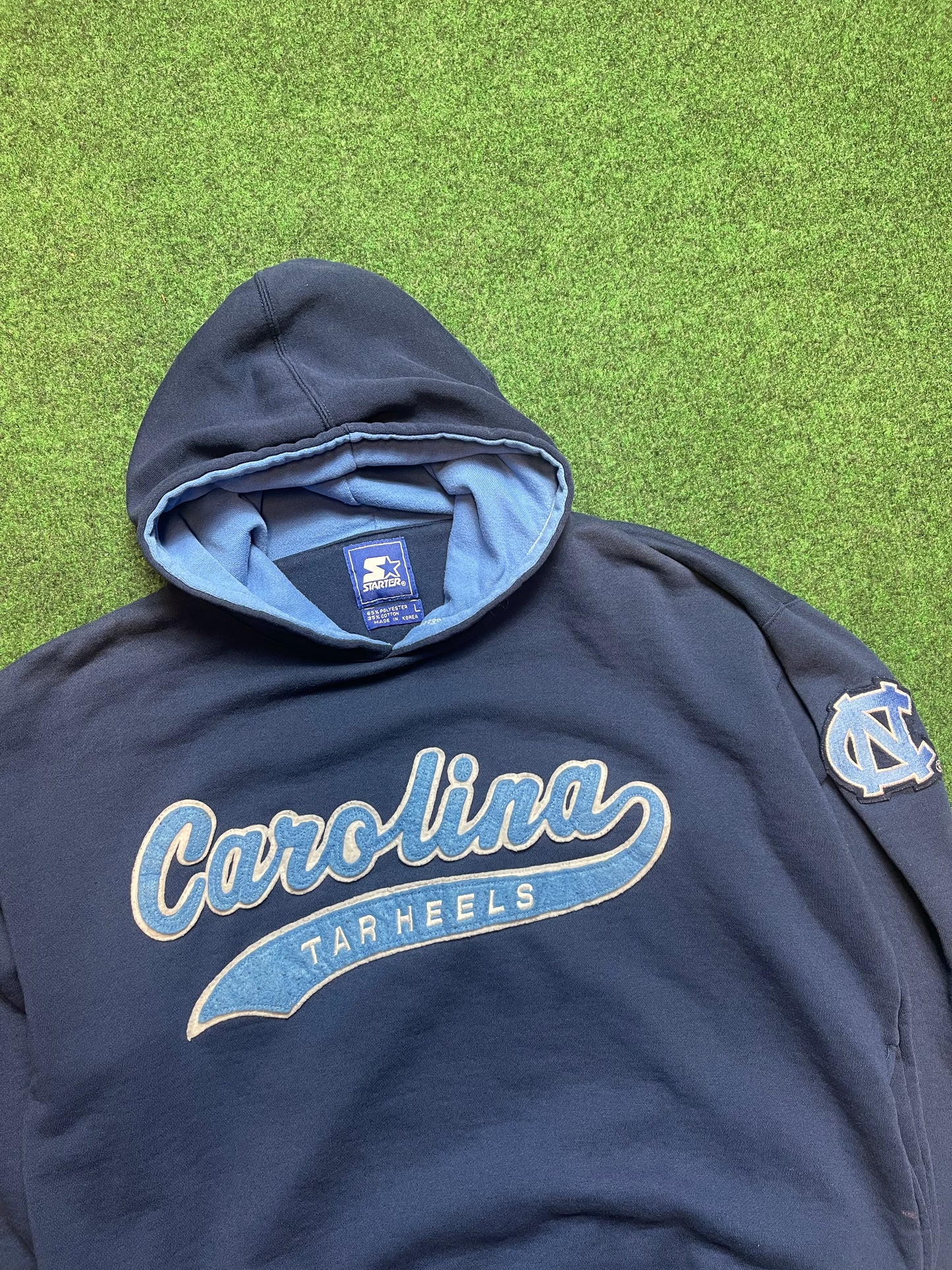 90’s UNC North Carolina Tarheels Vintage Script Tailsweep Starter Hoodie (Large)