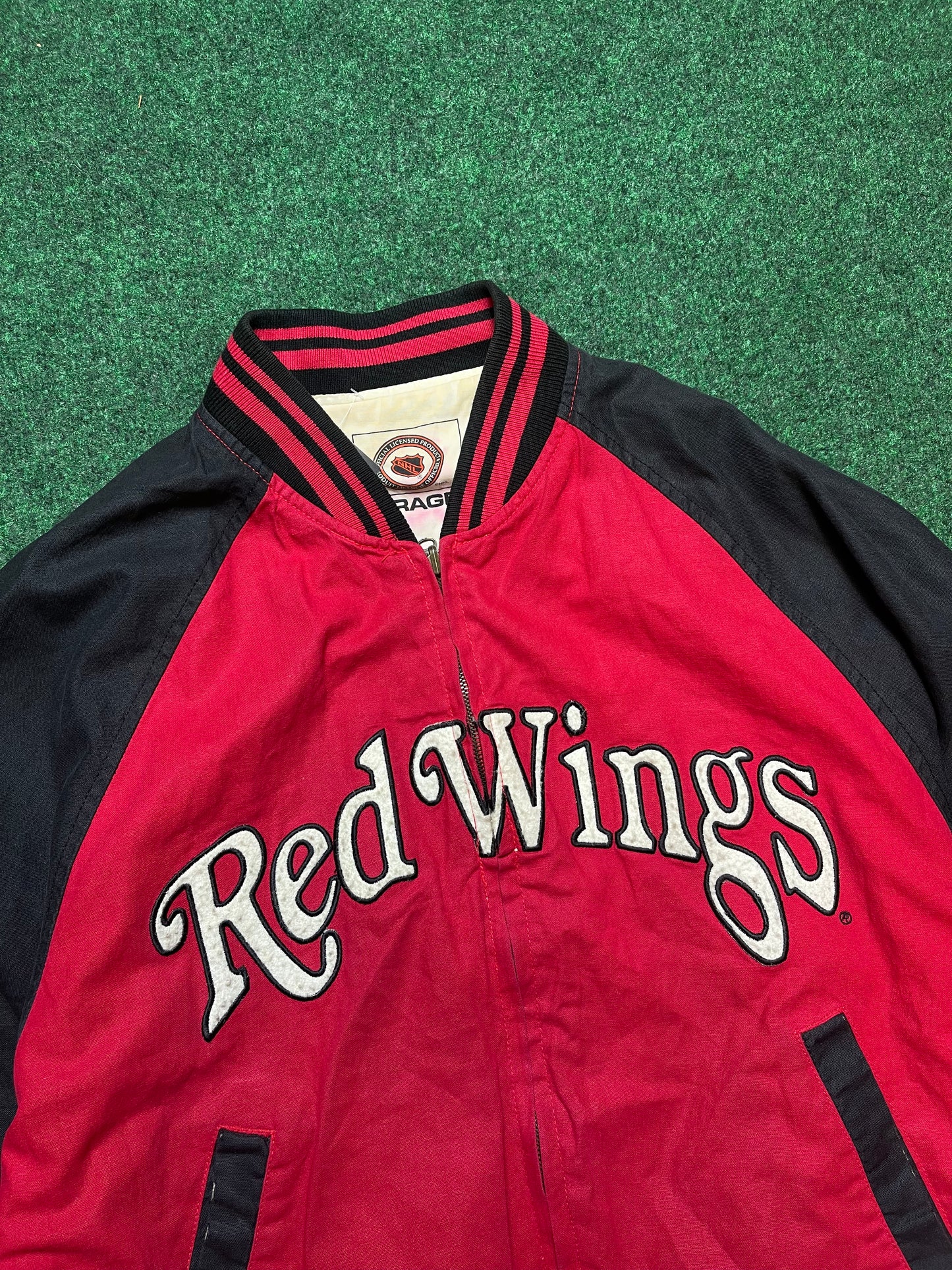 90’s Detroit Red Wings Vintage Mirage Big Logo Cotton Varsity Jacket (Large)