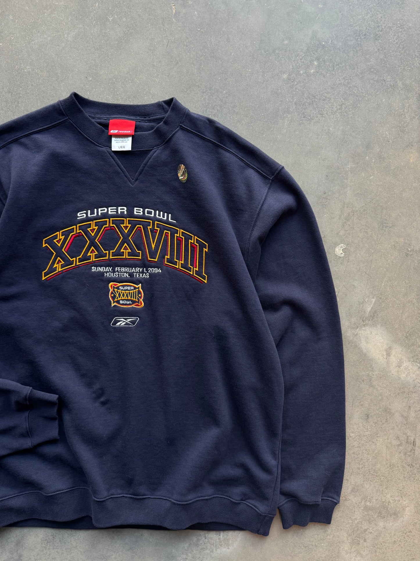 2004 Super Bowl XXXVIII Vintage Navy Blue Reebok Embroidered NFL Crewneck - Deadstock (Large)