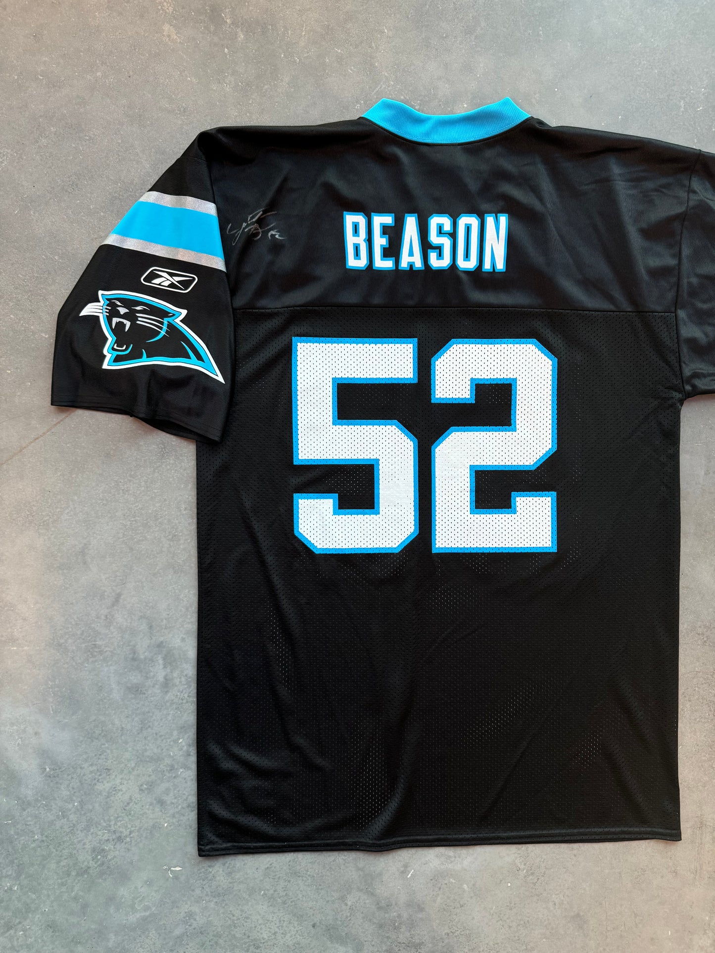 00’s Carolina Panthers Jon Beason Vintage Black Reebok NFL Jersey - Signed & Deadstock (Large)