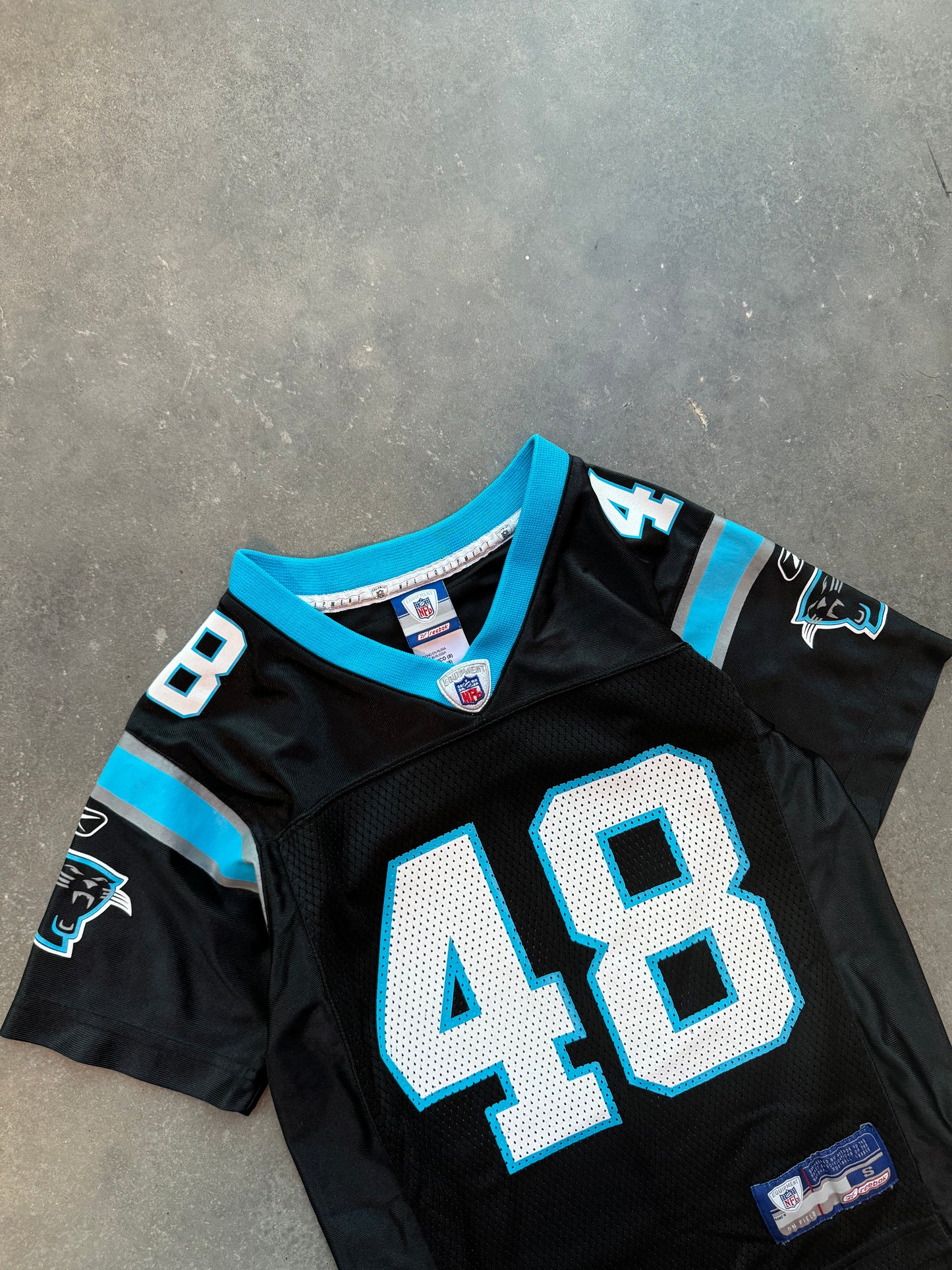 00’s Carolina Panthers Stephen Davis Vintage Black NFL Jersey (Youth Small)