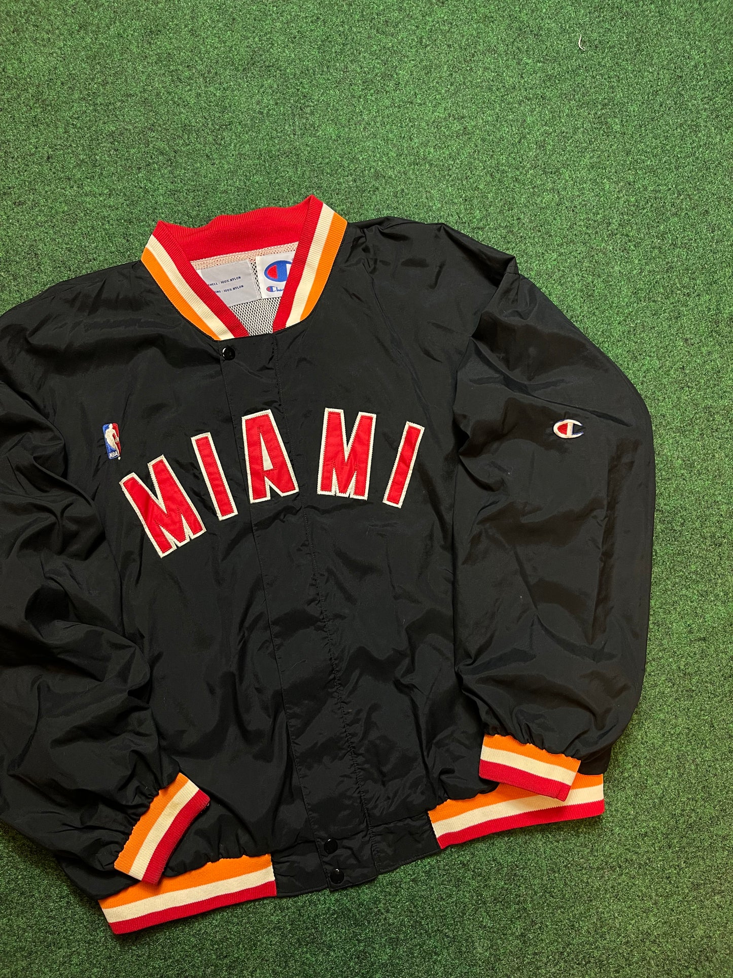 90’s Miami Heat Vintage Champion NBA Authentic Warm Up Jacket (XXL)