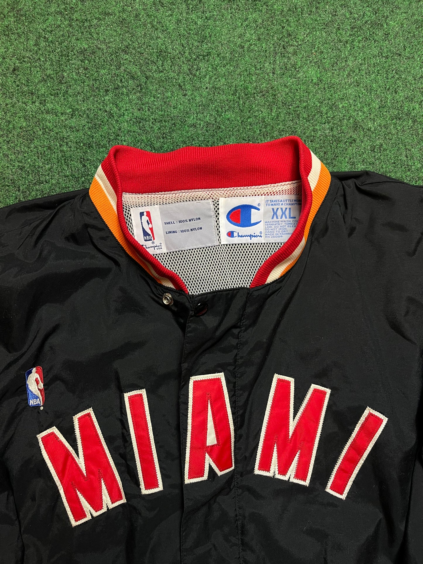 90’s Miami Heat Vintage Champion NBA Authentic Warm Up Jacket (XXL)