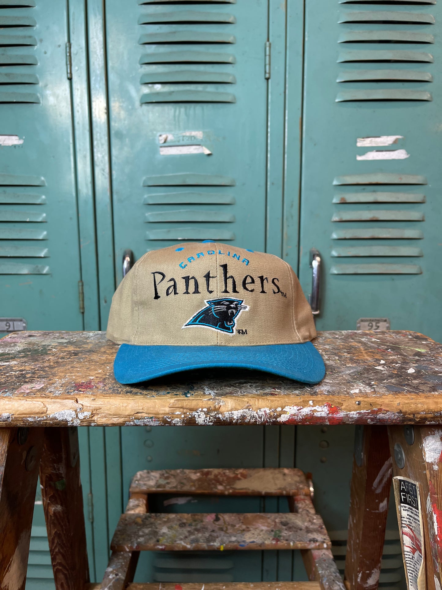 90’s Carolina Panthers Vintage Khaki NFL Snapback Hat (OSFA)