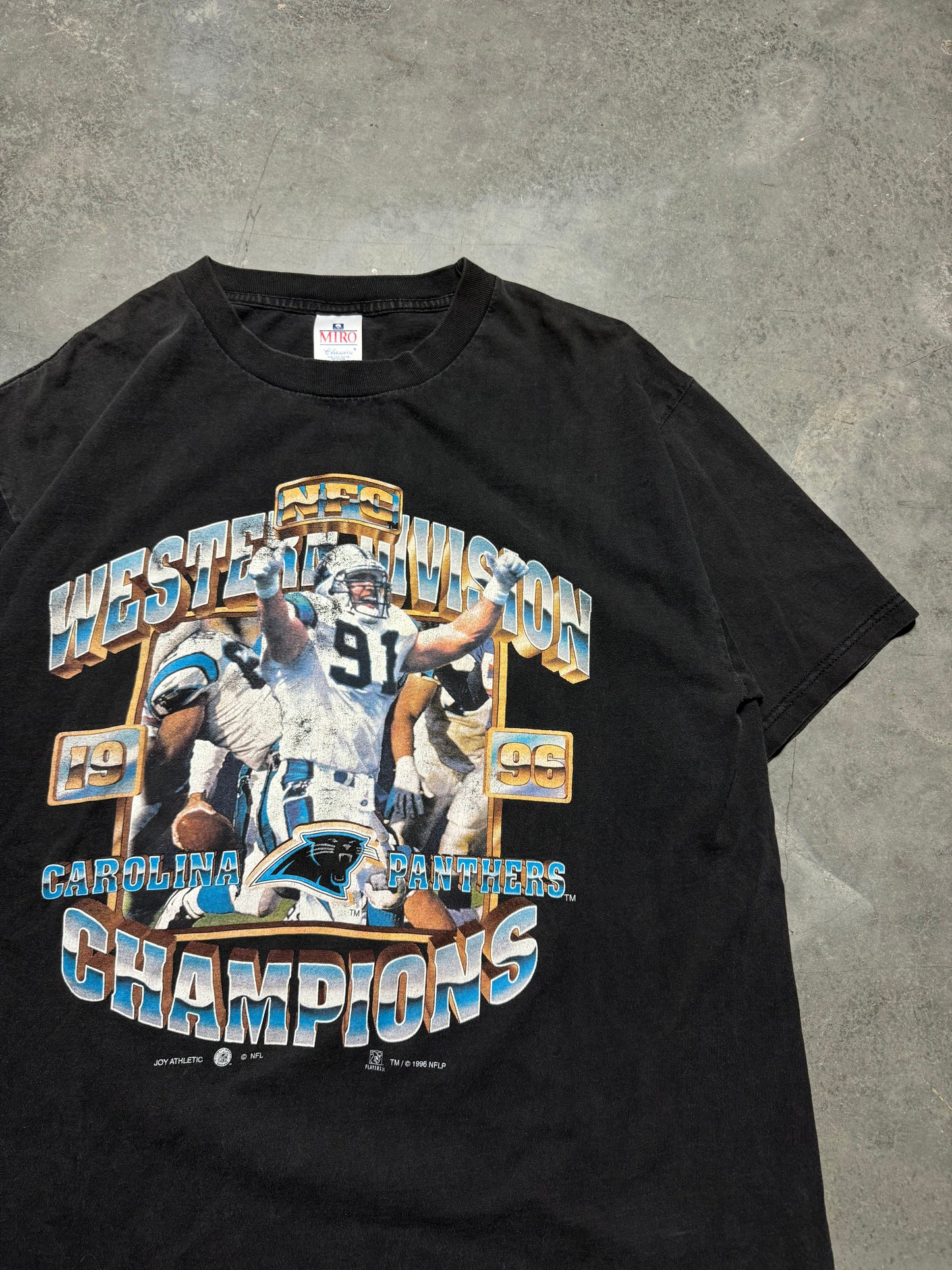 1996 Carolina Panthers NFC Western Division Champions Chrome Spellout Kevin Green Celebration NFL Tee (XL)