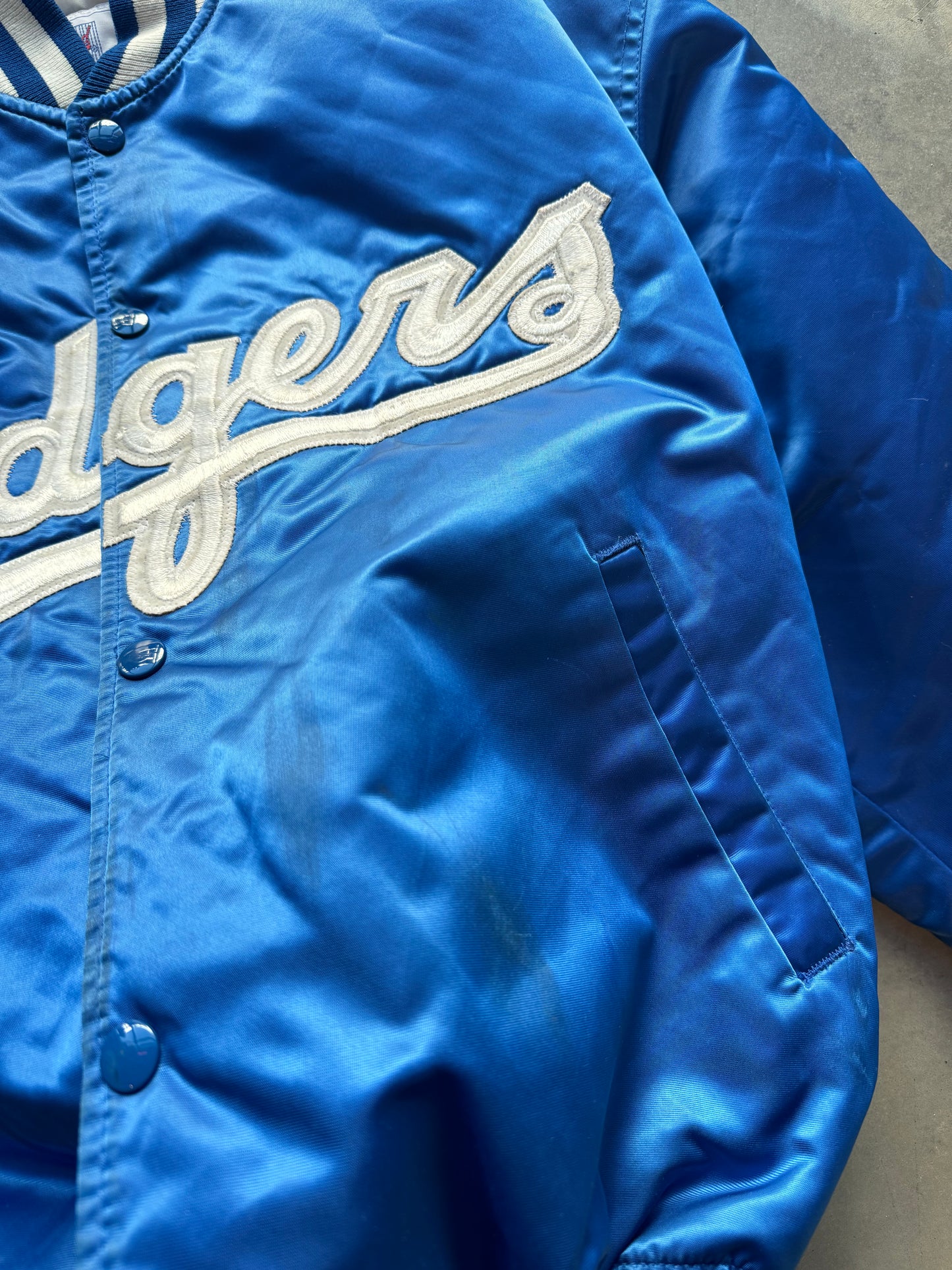 90’s Los Angeles Dodgers Vintage Starter MLB Script Spellout Satin Jacket (XL)