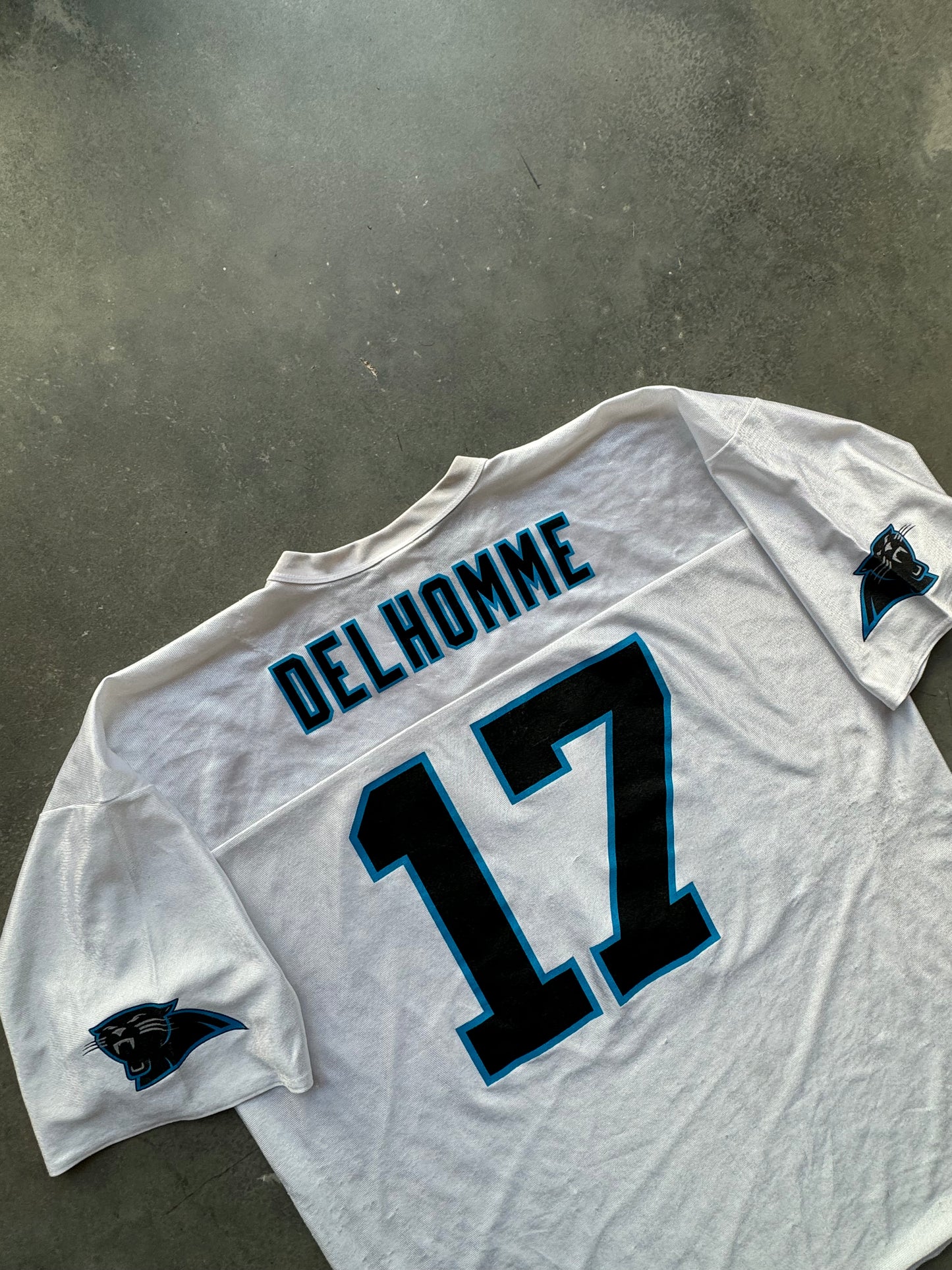 00’s Carolina Panthers Jake Delhomme Vintage White NFL Jersey (XXL)