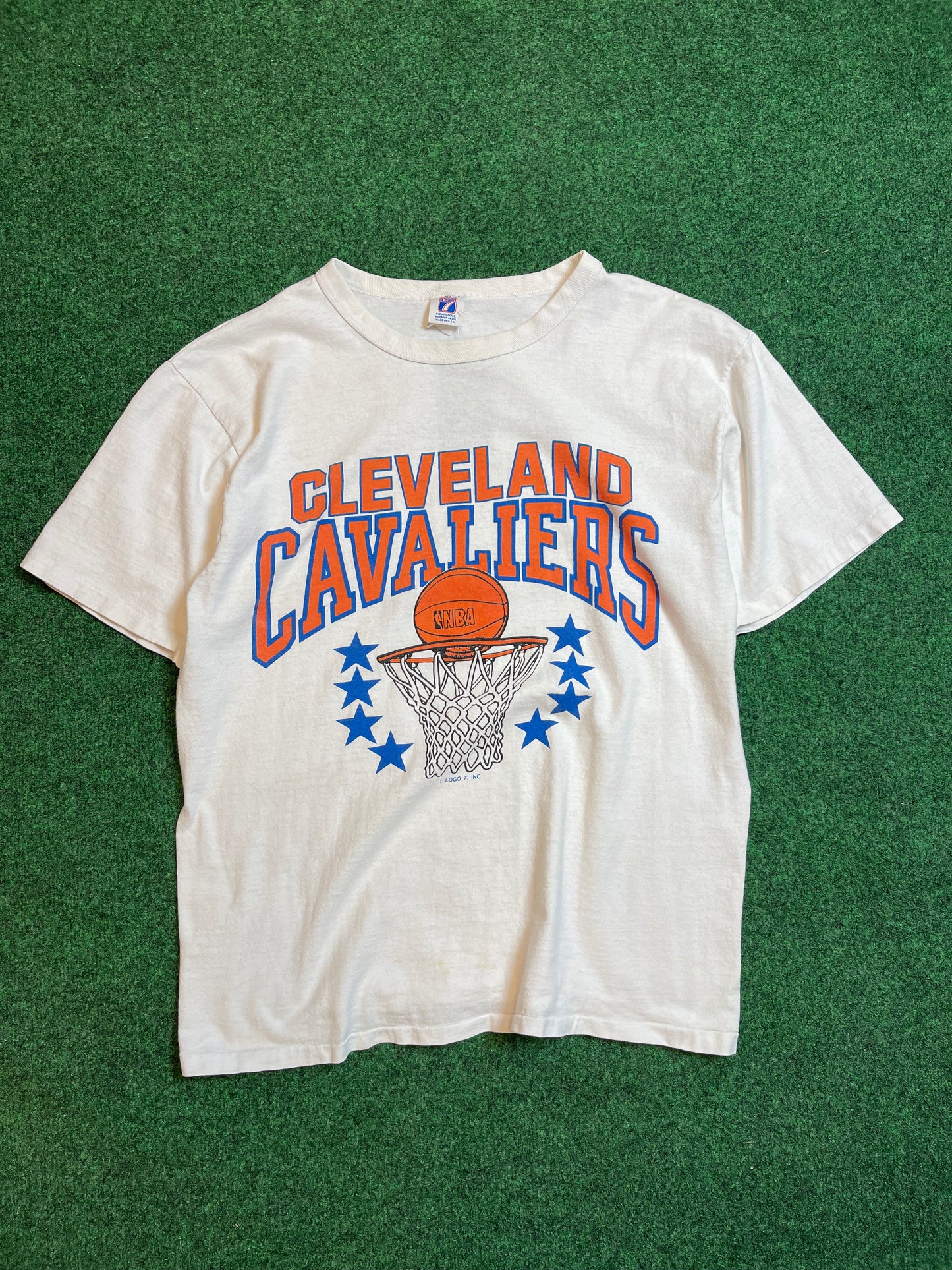 90’s Cleveland Cavaliers Vintage NBA Tee (Large)