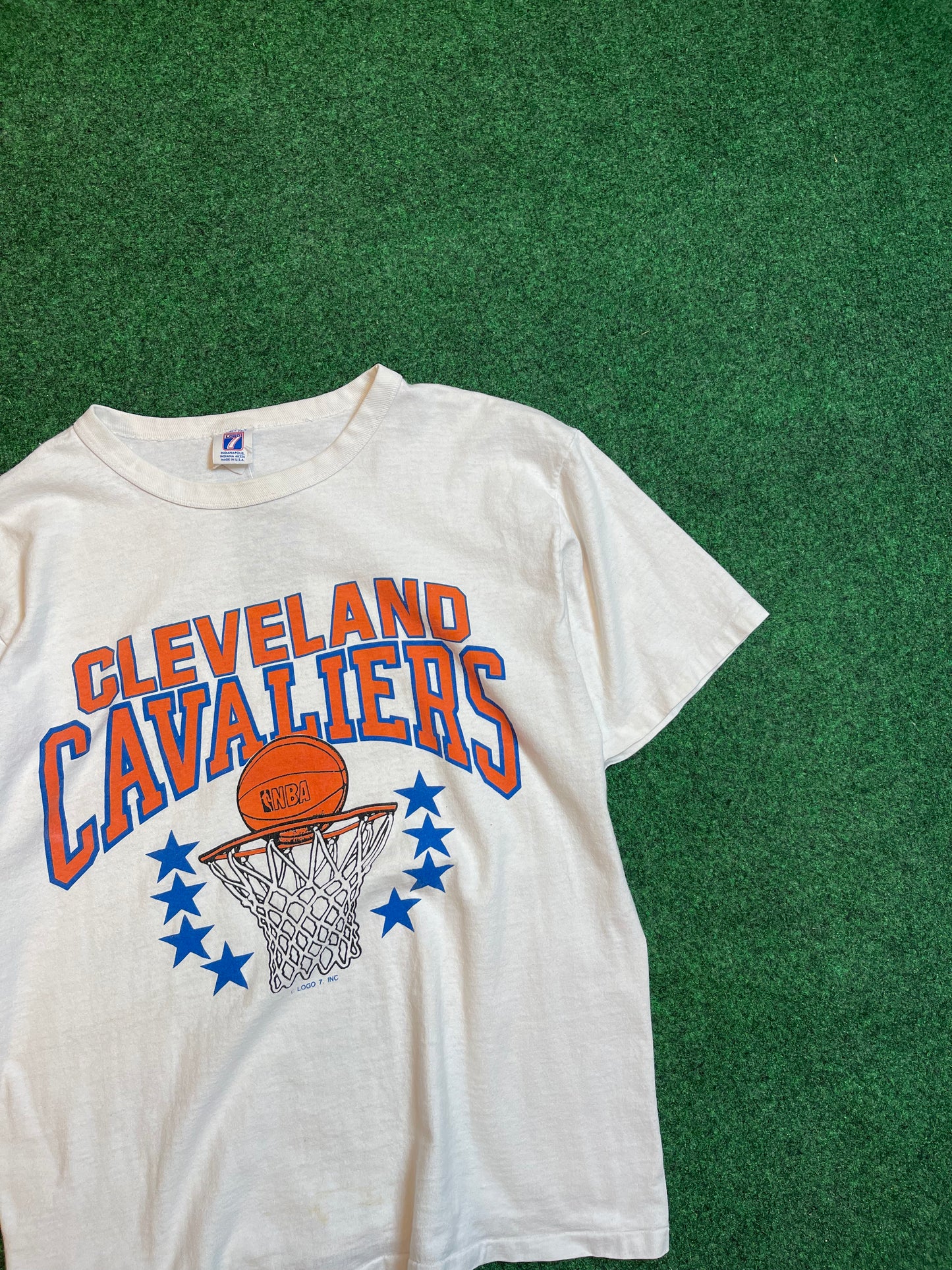 90’s Cleveland Cavaliers Vintage NBA Tee (Large)