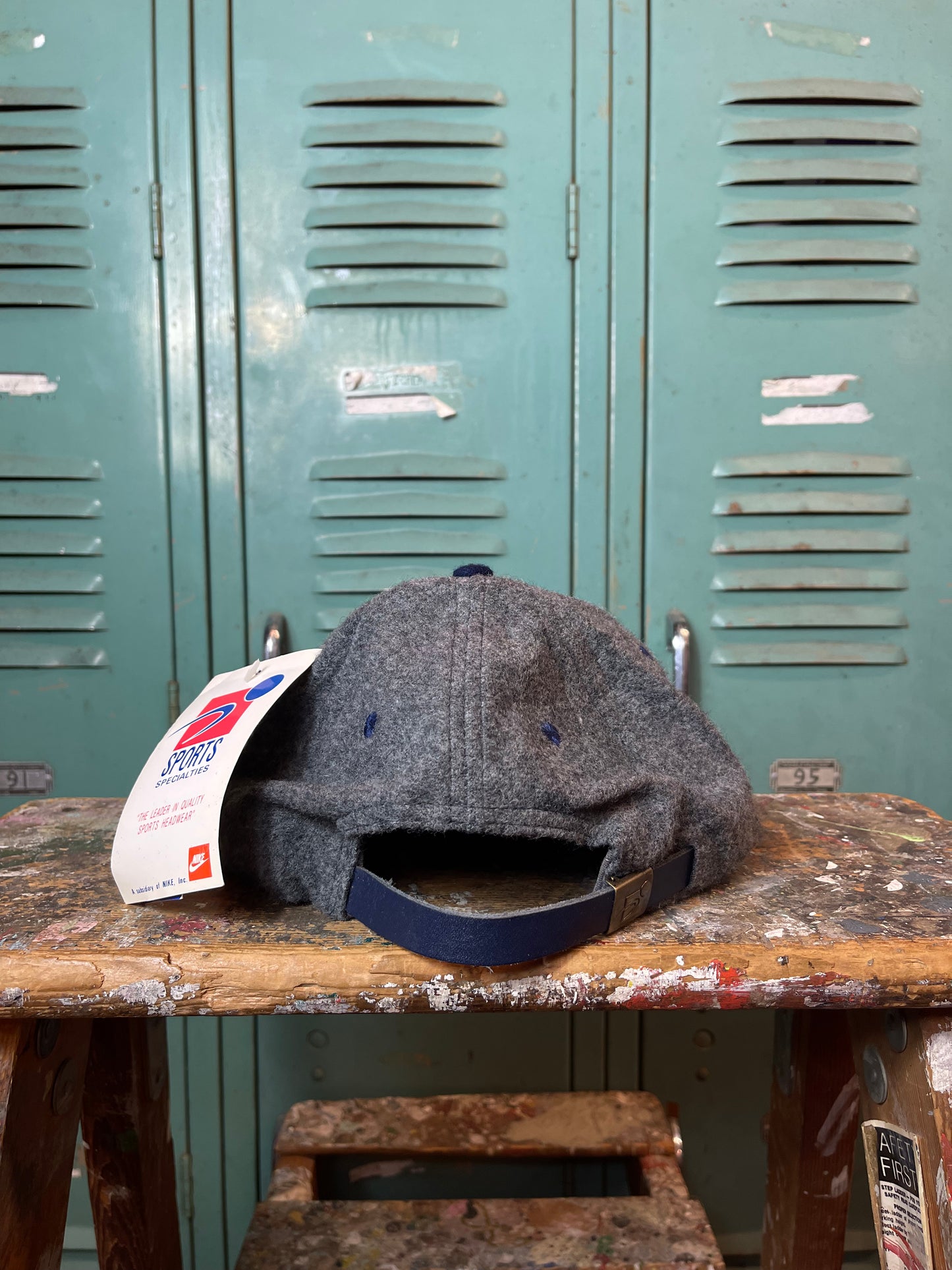 90’s New York Giants Vintage Wool Sports Specialties NFL Strapback Hat - Deadstock (OSFA)
