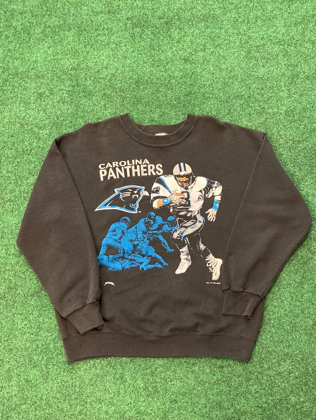 1993 Black Faded Carolina Panthers Embroidered NFL Vintage Crewneck Sweatshirt (Large)